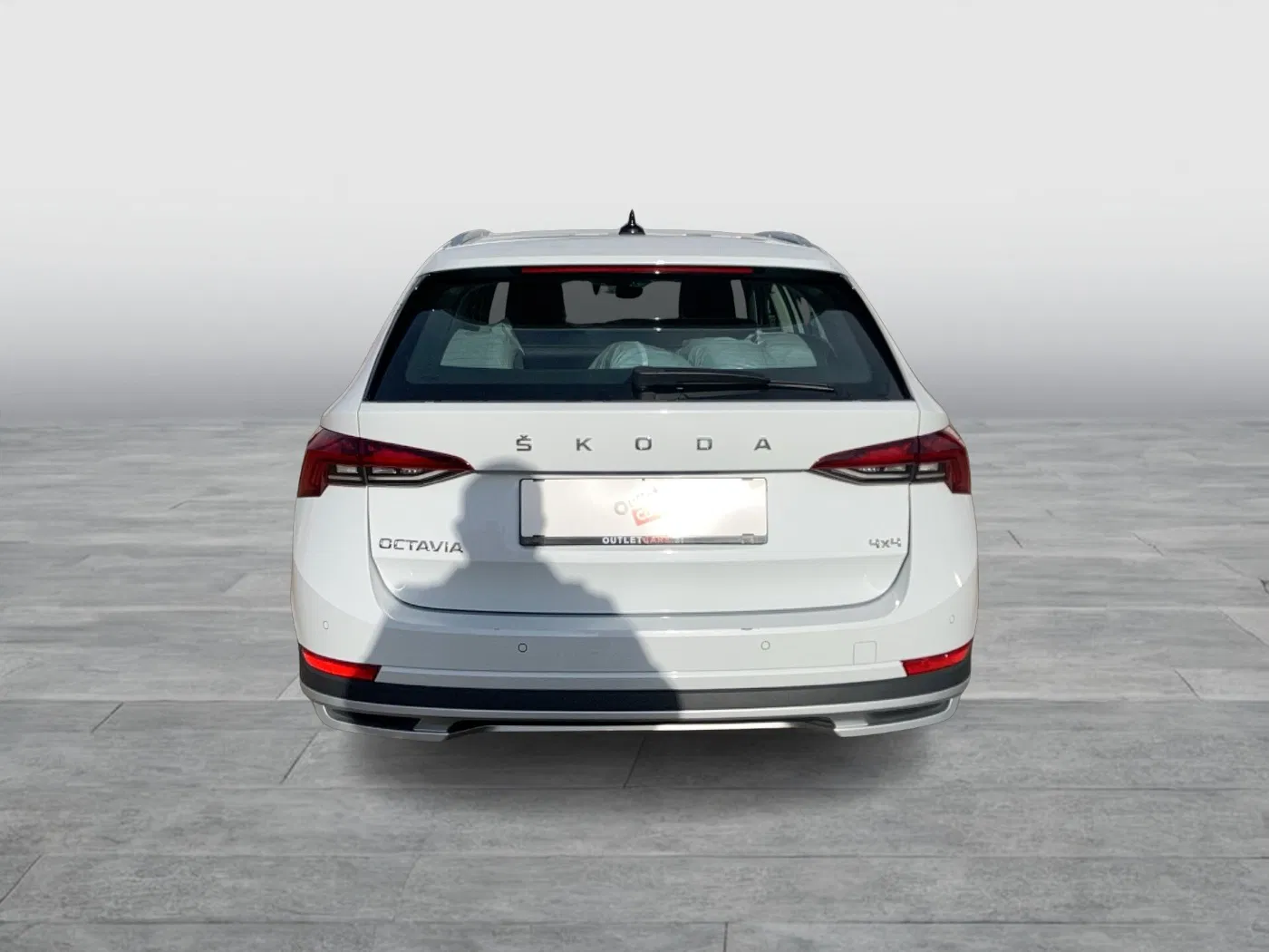 Skoda Octavia Combi 2.0 TDI Scout | Bild 6 von 27