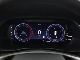 Skoda Octavia Combi 2.0 TDI Scout | Thumbnail 16 von 27