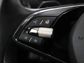 Skoda Octavia Combi 2.0 TDI Scout | Thumbnail 17 von 27