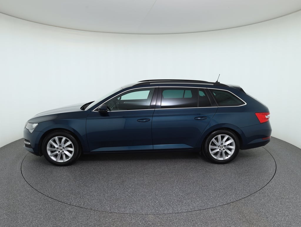 Skoda Superb Combi 2.0 TDI Ambition | Bild 8 von 29