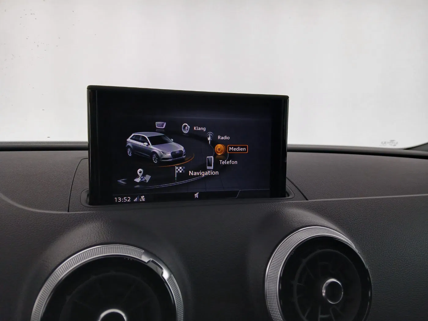 Audi A3 Sportback 1.0 TFSI SB | Bild 21 von 28