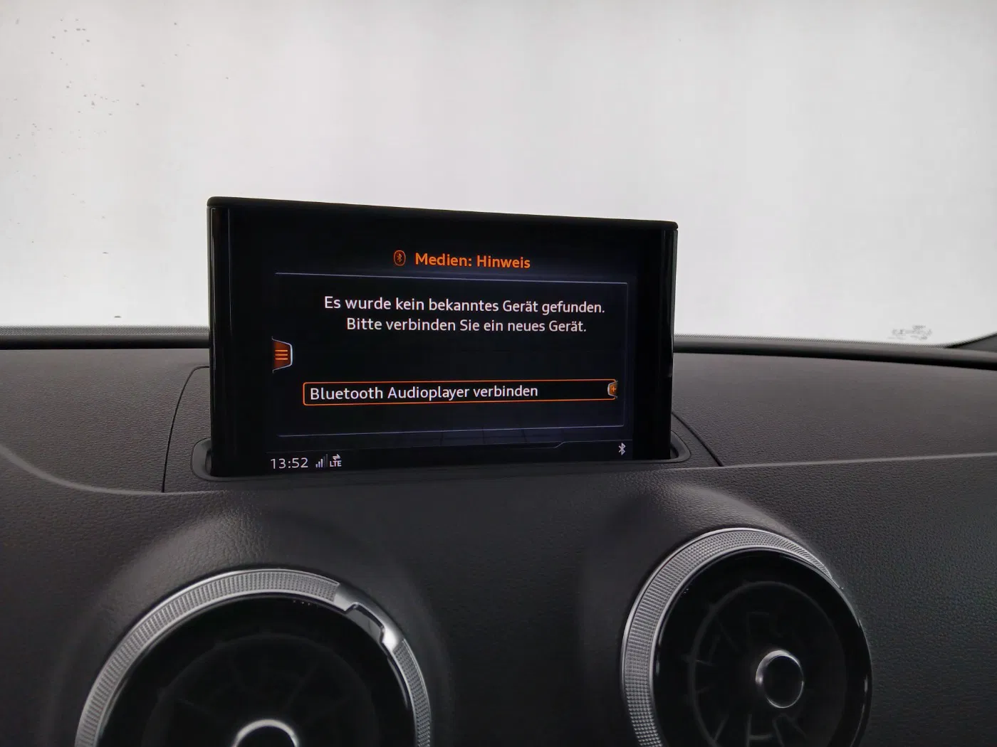 Audi A3 Sportback 1.0 TFSI SB | Bild 24 von 28