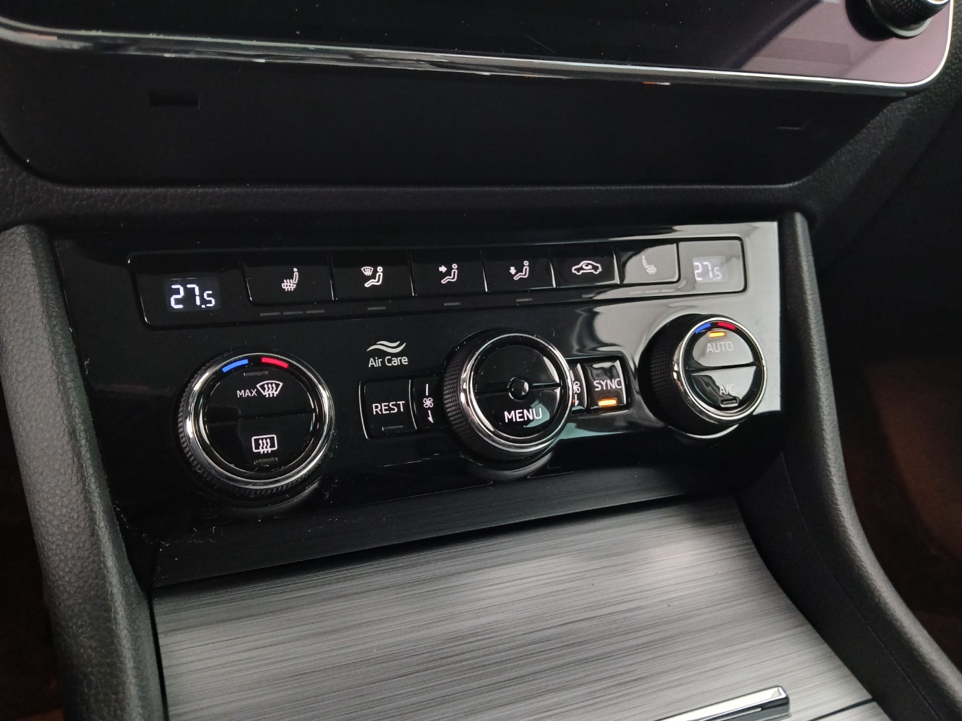 Skoda Superb Combi 2.0 TDI Ambition | Bild 20 von 30