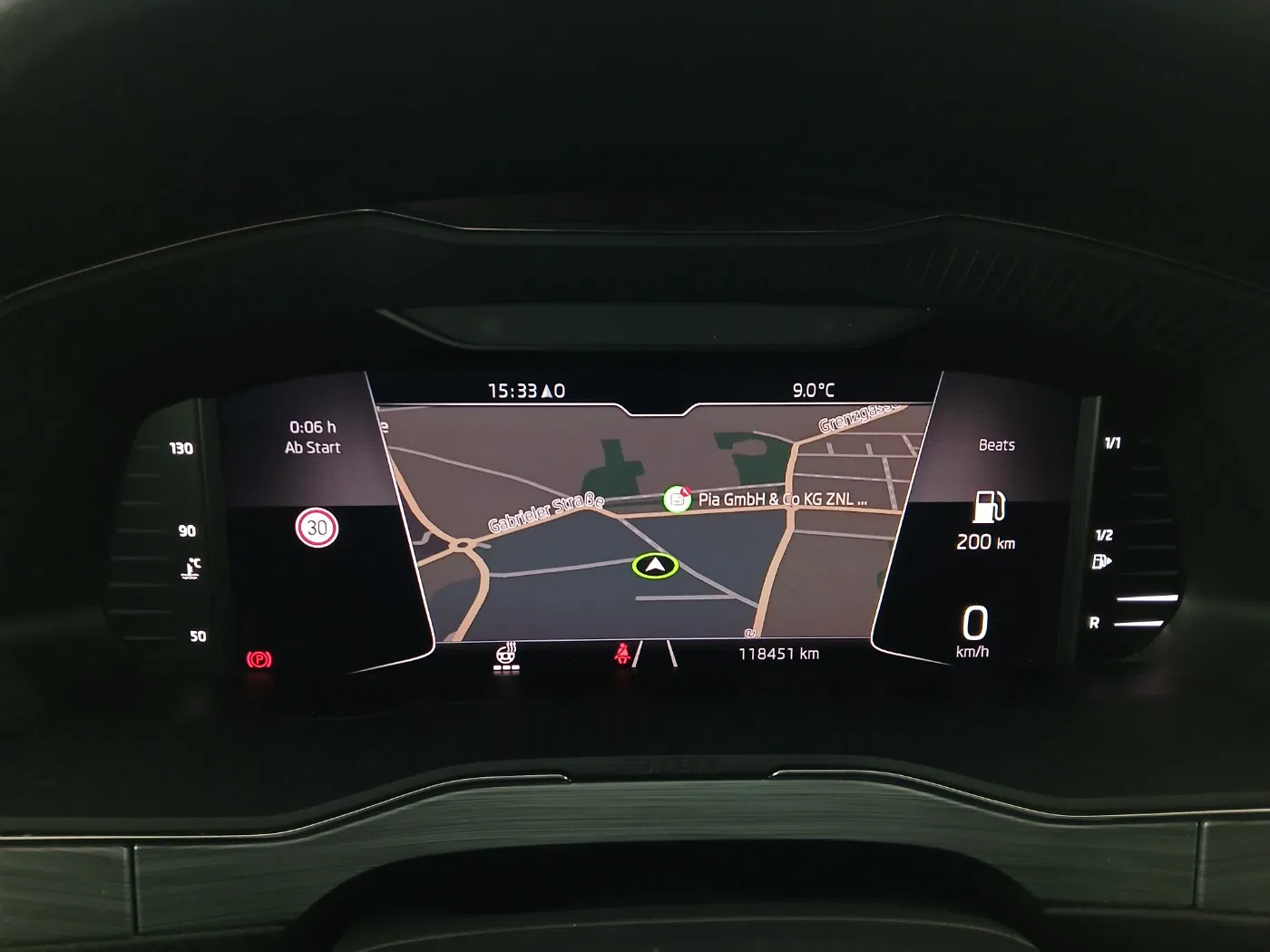 Skoda Superb Combi 2.0 TDI Ambition | Bild 21 von 30