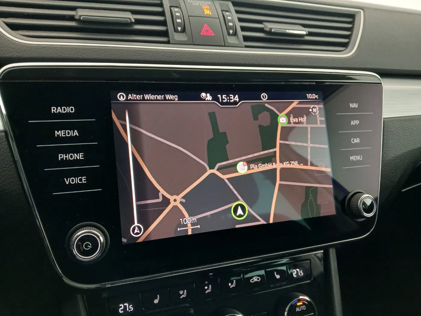 Skoda Superb Combi 2.0 TDI Ambition | Bild 24 von 30