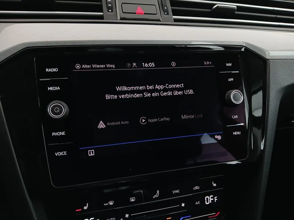 VW Passat Variant 1.5 TSI DSG | Bild 23 von 27