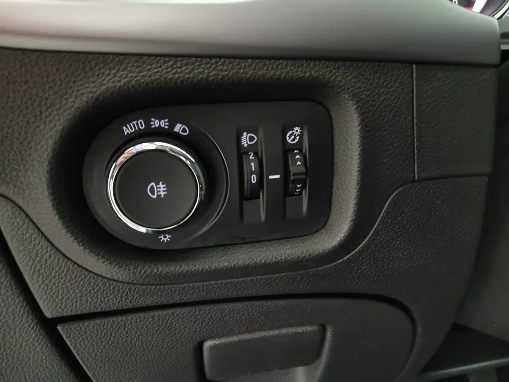 Opel Astra K 1.6 CDTI Edition | Bild 13 von 26