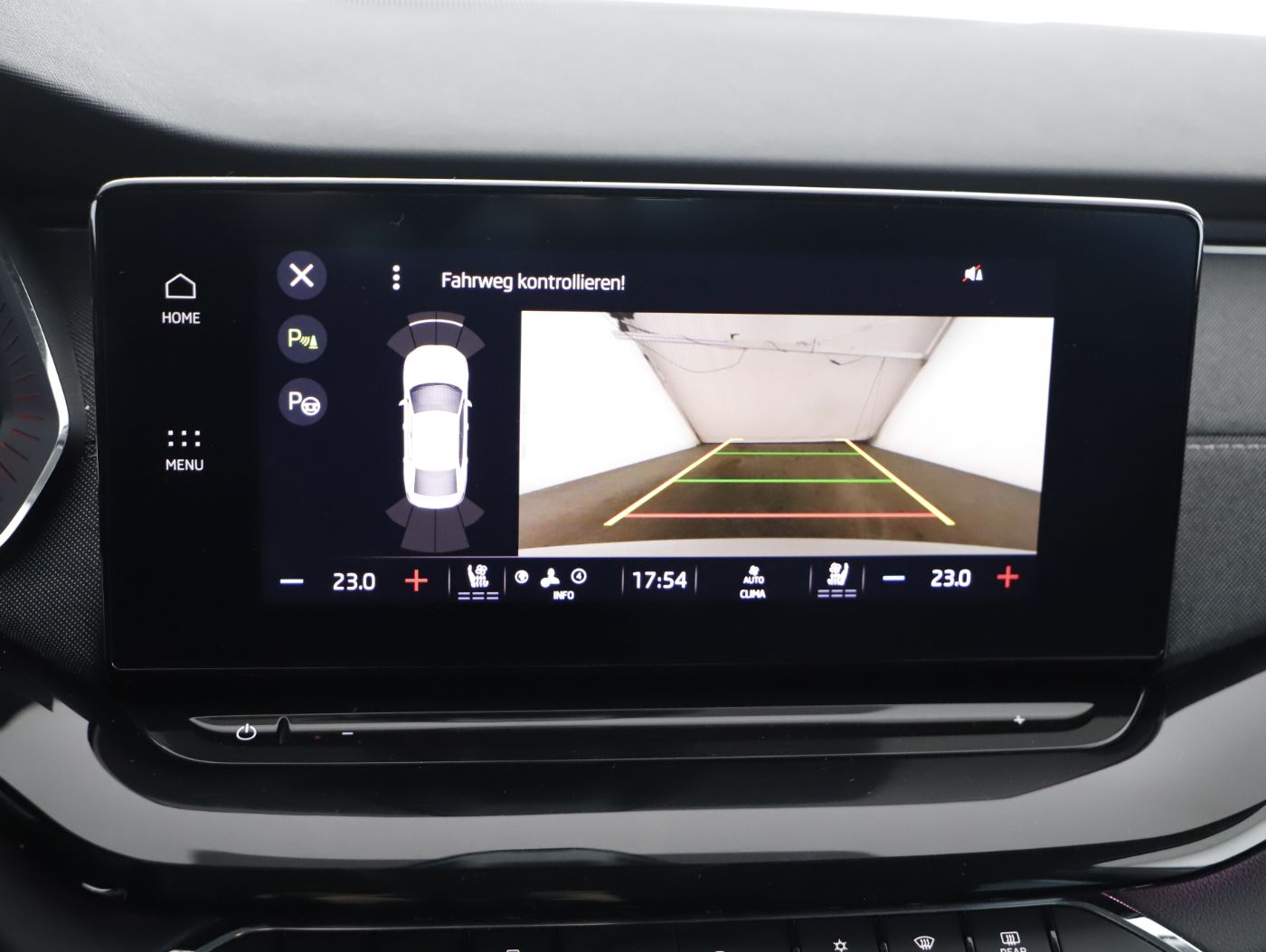 Skoda OCTAVIA TDI DSG | Bild 21 von 28