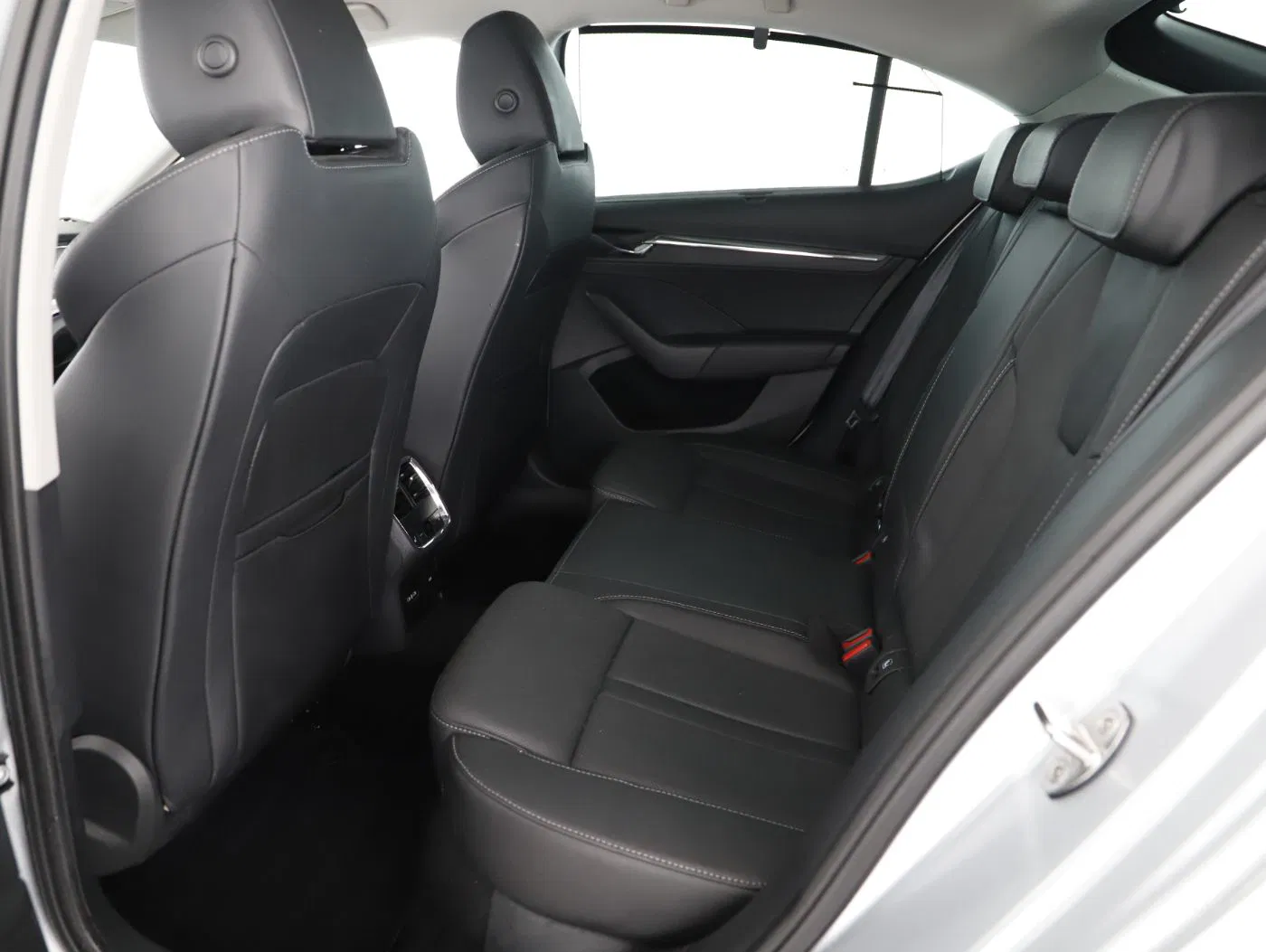 Skoda OCTAVIA TDI DSG | Bild 24 von 28