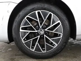 Skoda OCTAVIA TDI DSG | Thumbnail 8 von 28