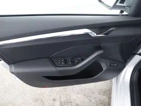 Skoda OCTAVIA TDI DSG | Thumbnail 9 von 28