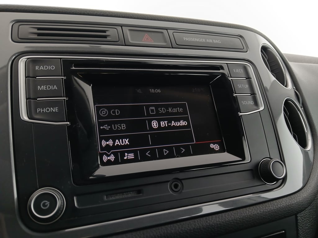 VW Tiguan 1.4 TSI BlueMotion | Bild 21 von 27