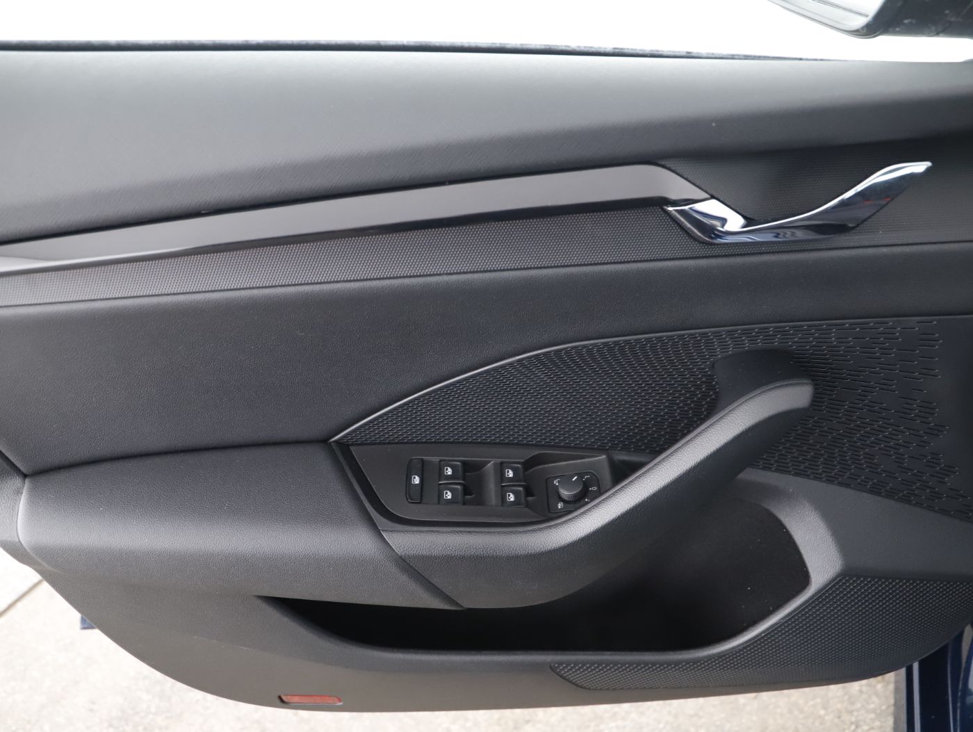 Skoda Octavia Combi 2.0 TDI Amb. | Bild 8 von 26