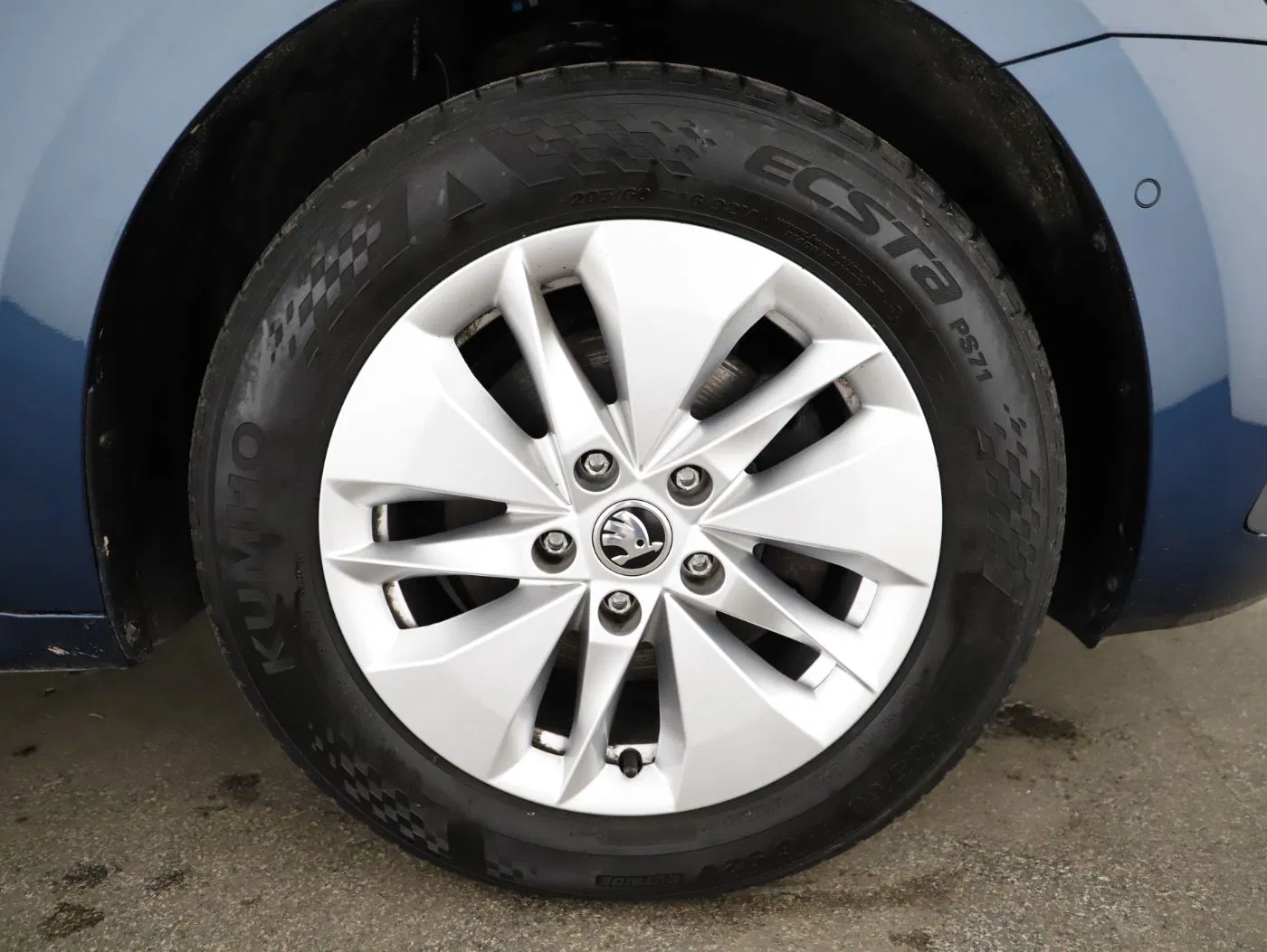 Skoda Octavia Combi 2.0 TDI Amb. | Bild 7 von 26