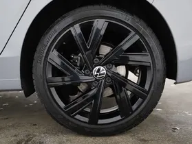 VW Golf VIII 2.0 TDI Life DSG | Thumbnail 8 von 22