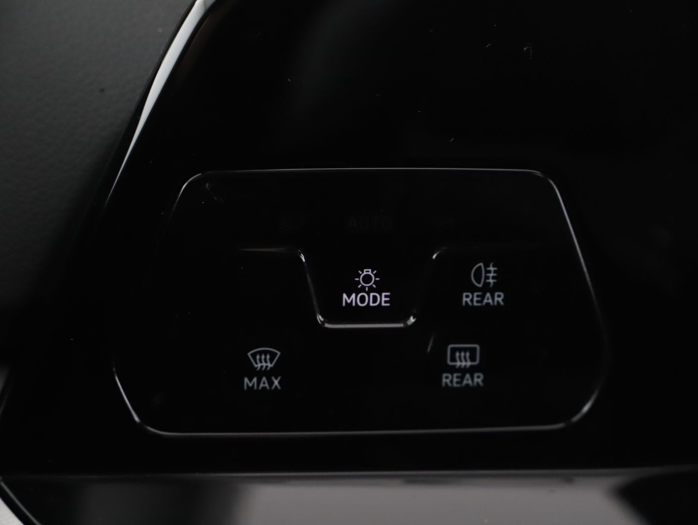 VW Golf VIII 2.0 TDI Life DSG | Bild 11 von 22