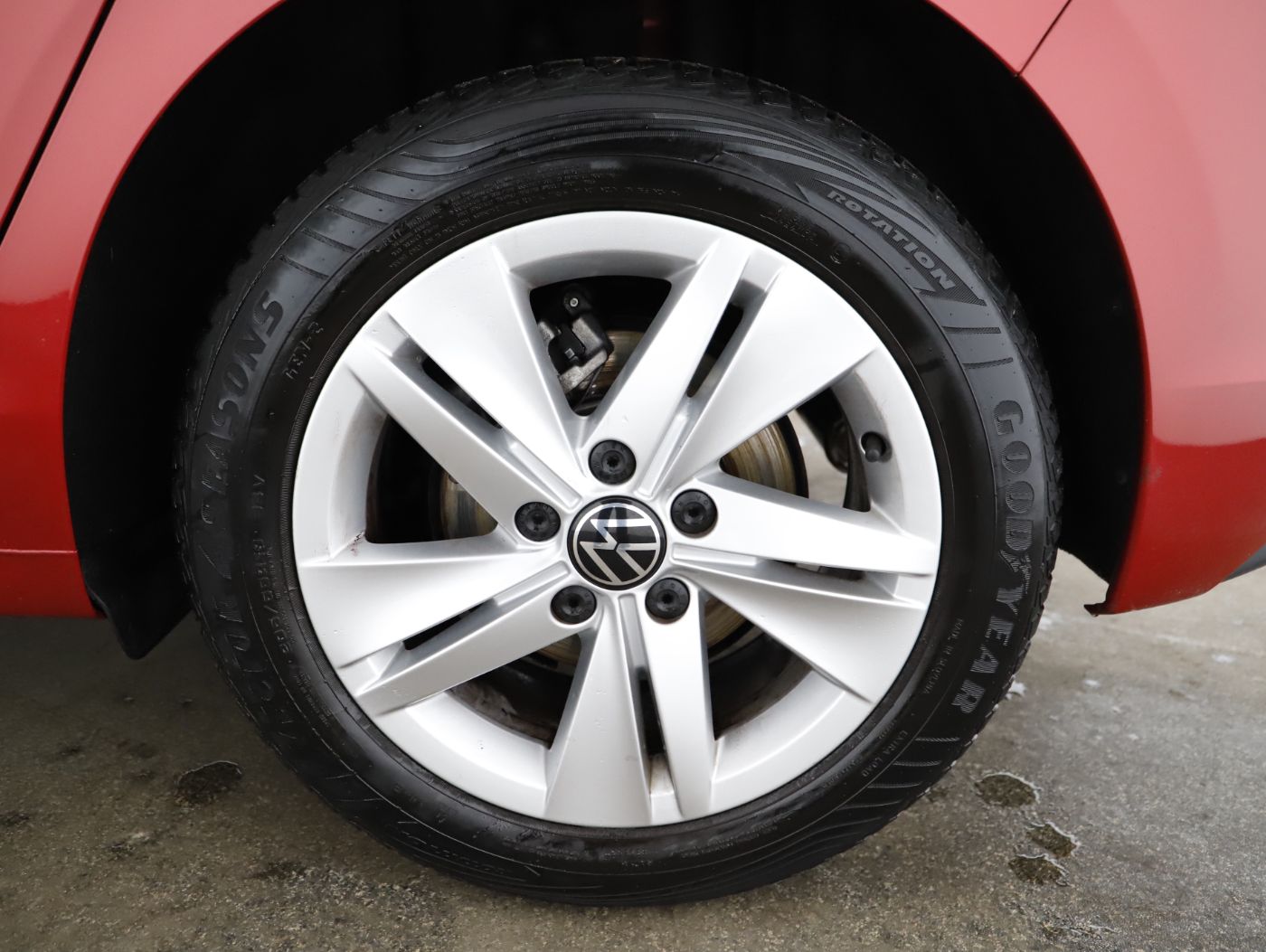 VW Golf VIII 1.0 TSI Rabbit | Bild 7 von 24