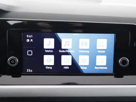 VW Golf VIII 1.0 TSI Rabbit | Thumbnail 14 von 24