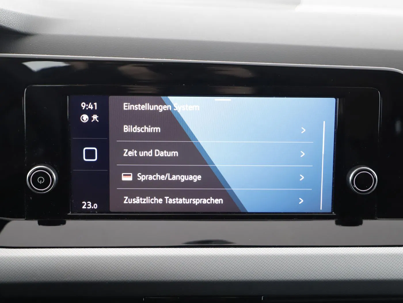 VW Golf VIII 1.0 TSI Rabbit | Bild 16 von 24