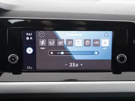 VW Golf VIII 1.0 TSI Rabbit | Thumbnail 17 von 24