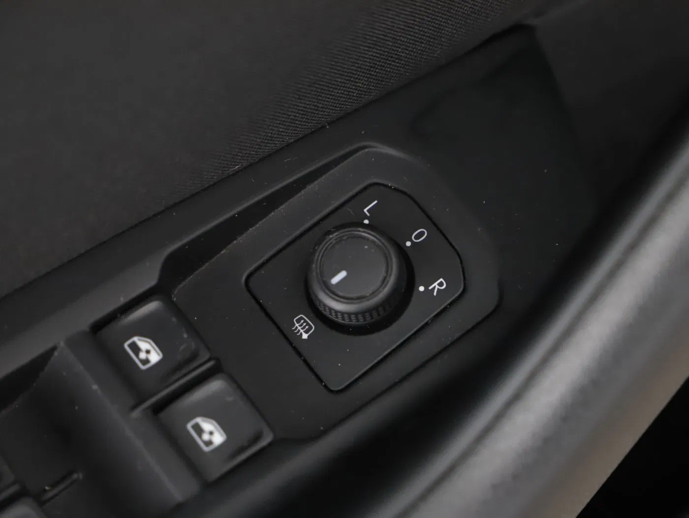 VW Passat Variant 2.0 TDI BMT | Bild 10 von 24