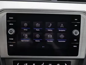 VW Passat Variant 2.0 TDI BMT | Thumbnail 20 von 24