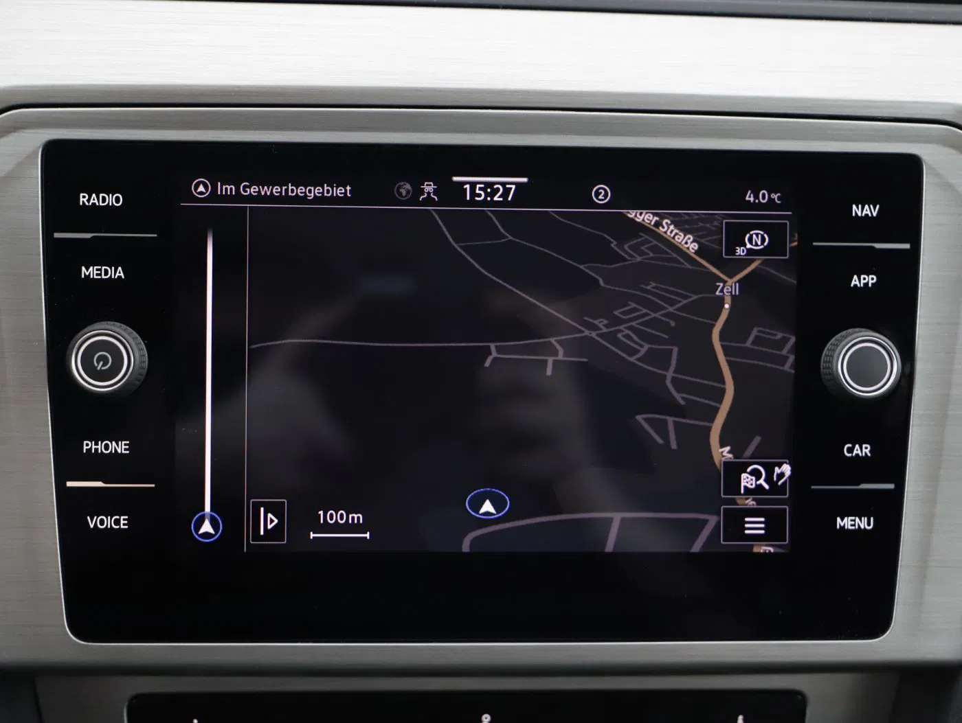 VW Passat Variant 2.0 TDI BMT | Bild 21 von 24