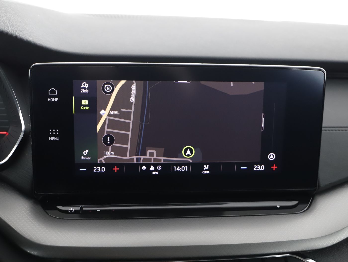 Skoda Octavia Combi 2.0 TDI Amb. | Bild 19 von 24