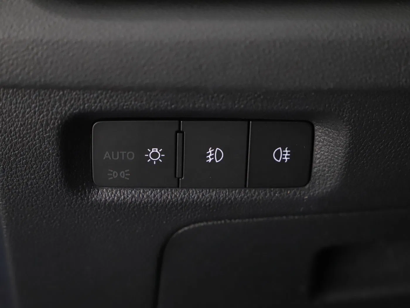 Skoda Octavia Combi 2.0 TDI Amb. | Bild 9 von 24