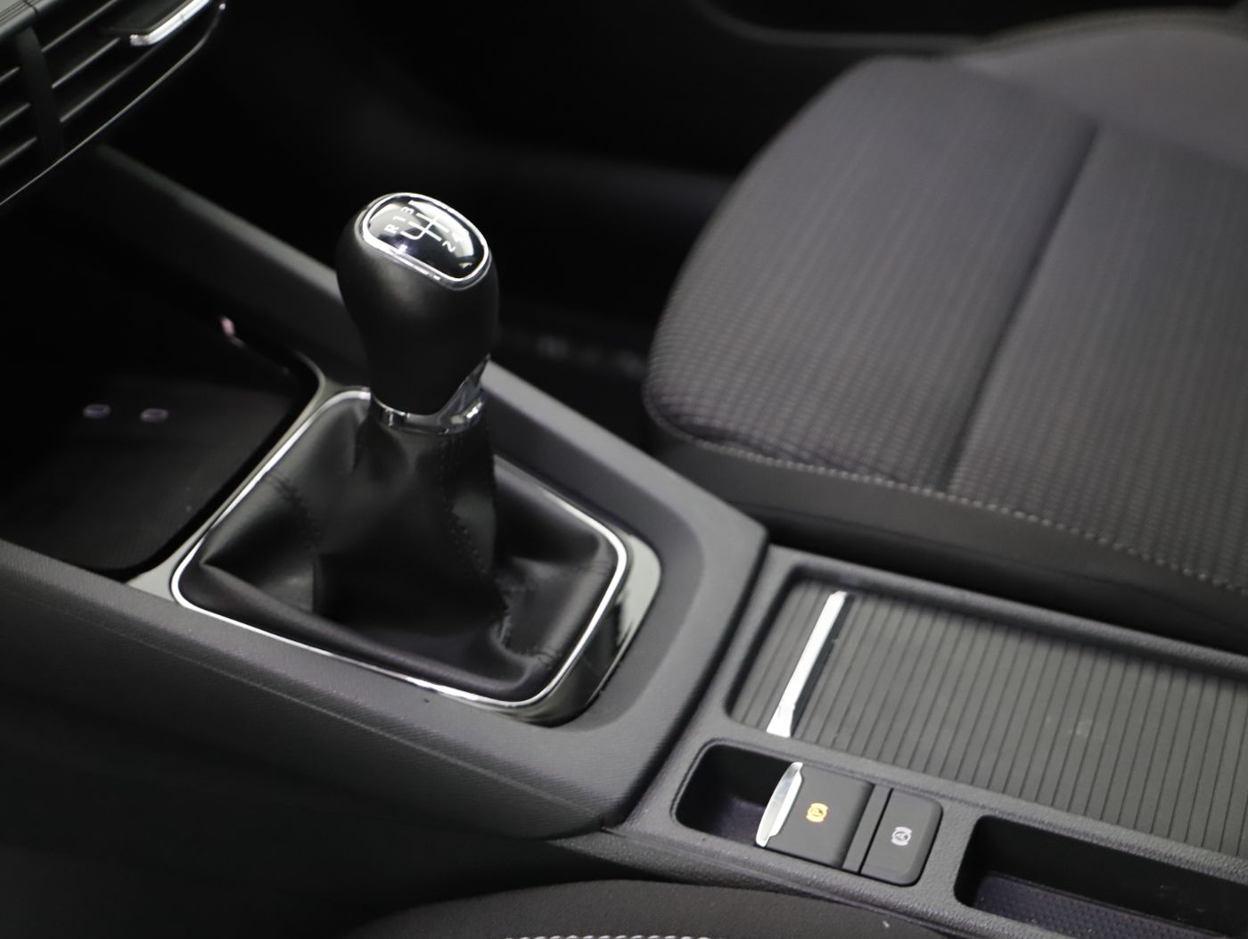 Skoda Octavia Combi 2.0 TDI Amb. | Bild 17 von 24