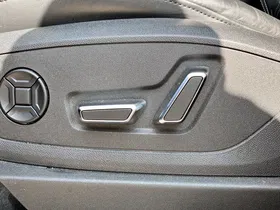 Audi e-tron S quattro | Thumbnail 17 von 28