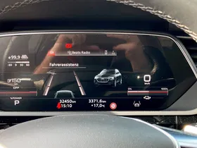 Audi e-tron S quattro | Thumbnail 11 von 28