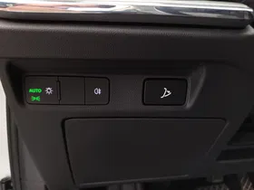 Skoda Enyaq iV 60 Loft | Thumbnail 12 von 30