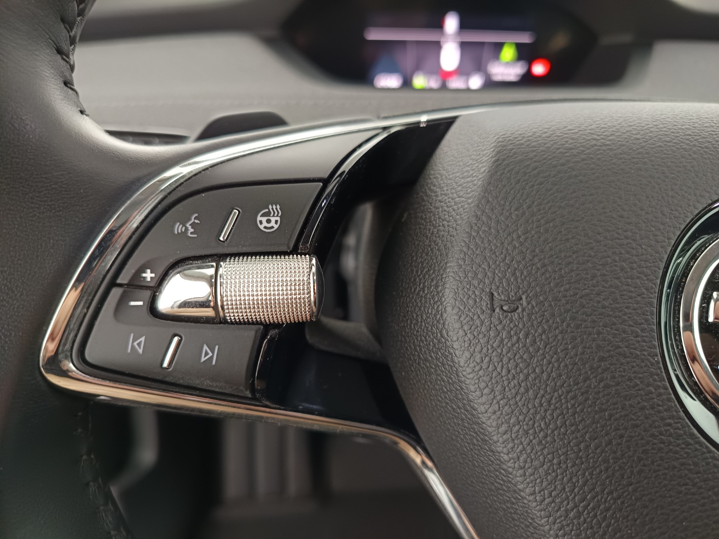 Skoda Enyaq iV 60 Loft | Bild 16 von 30