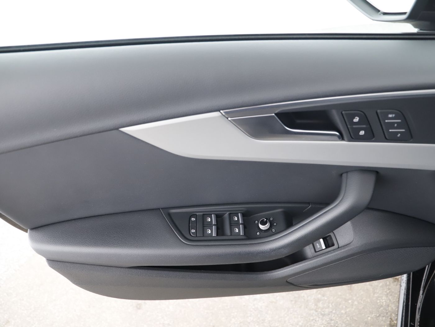 Audi A4 Avant 35 TDI S-Line Aut. | Bild 8 von 26