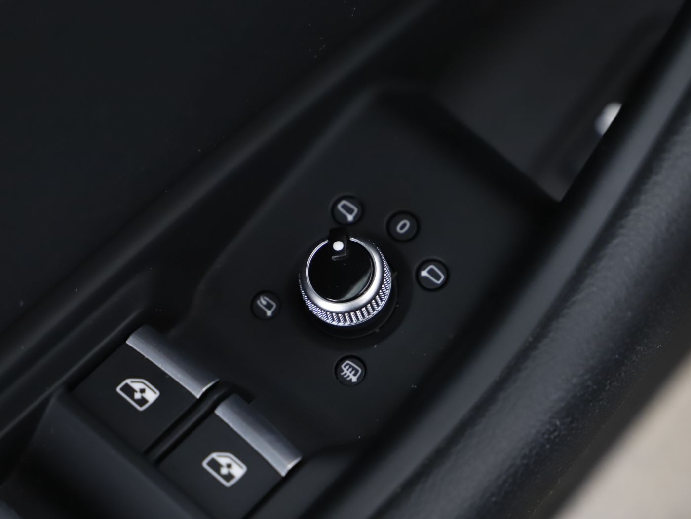 Audi A4 Avant 35 TDI S-Line Aut. | Bild 9 von 26