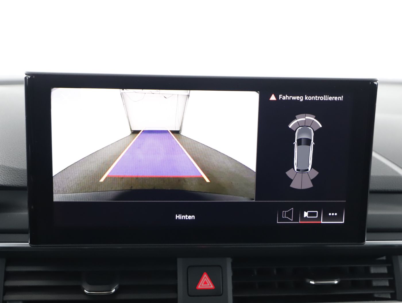 Audi A4 Avant 35 TDI S-Line Aut. | Bild 22 von 26