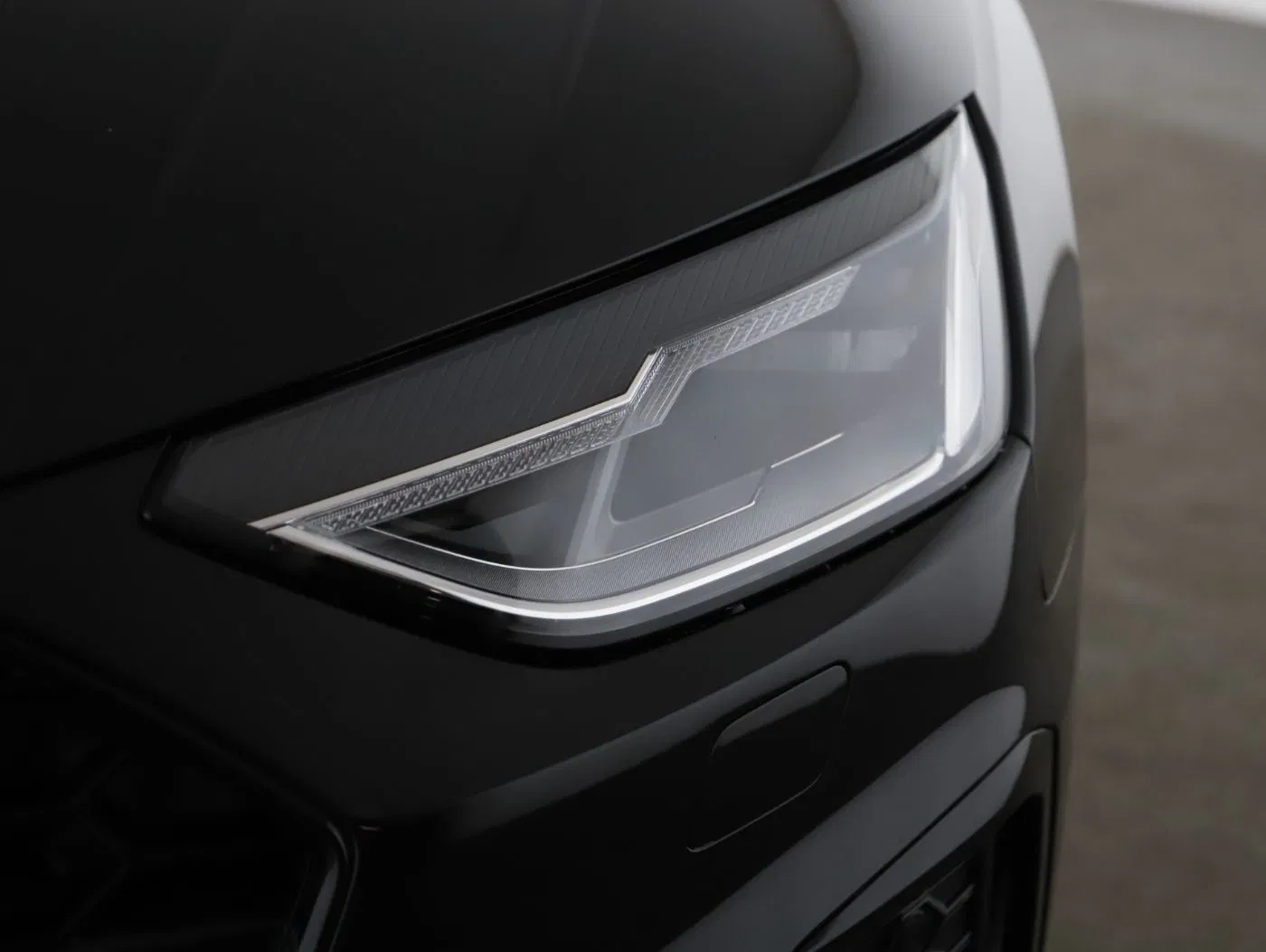 Audi A4 Avant 35 TDI S-Line Aut. | Bild 26 von 26