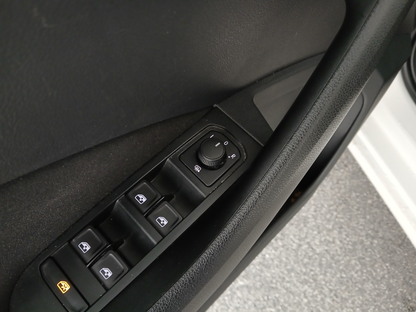 Skoda Scala 1.0 TSI Sport | Bild 12 von 28