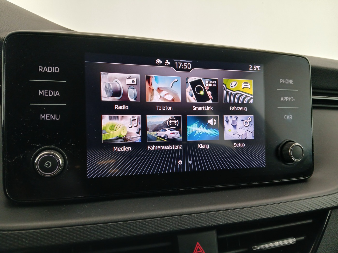 Skoda Scala 1.0 TSI Sport | Bild 20 von 28