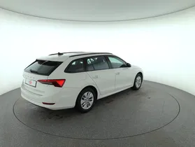 Skoda Octavia Combi 2.0 TDI Ambition | Thumbnail 6 von 28