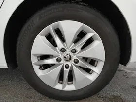 Skoda Octavia Combi 2.0 TDI Ambition | Thumbnail 10 von 28