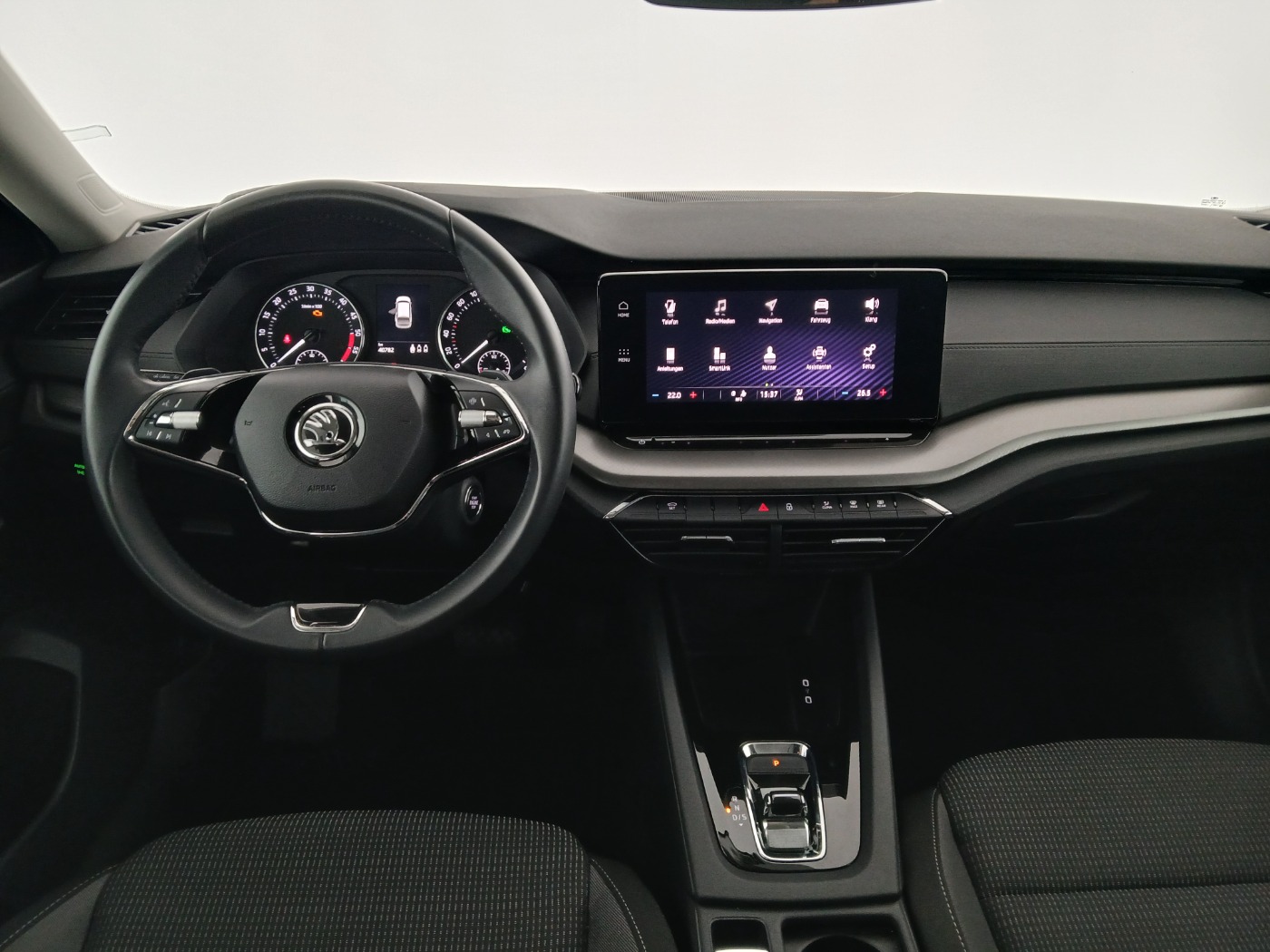 Skoda Octavia Combi 2.0 TDI Ambition | Bild 15 von 28