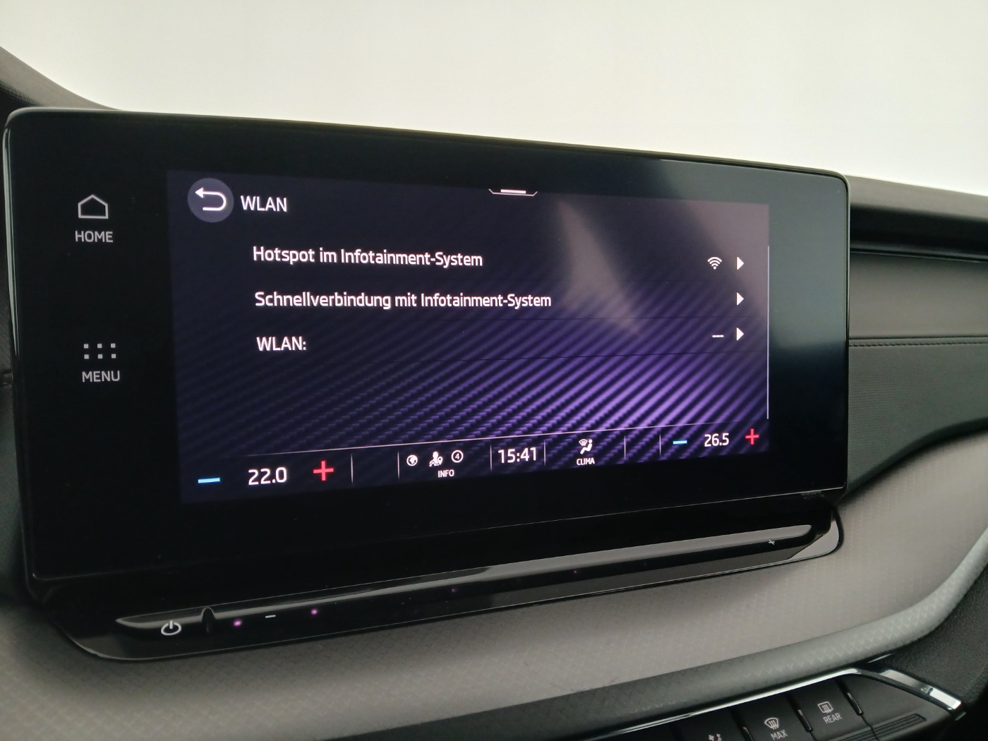 Skoda Octavia Combi 2.0 TDI Ambition | Bild 24 von 28