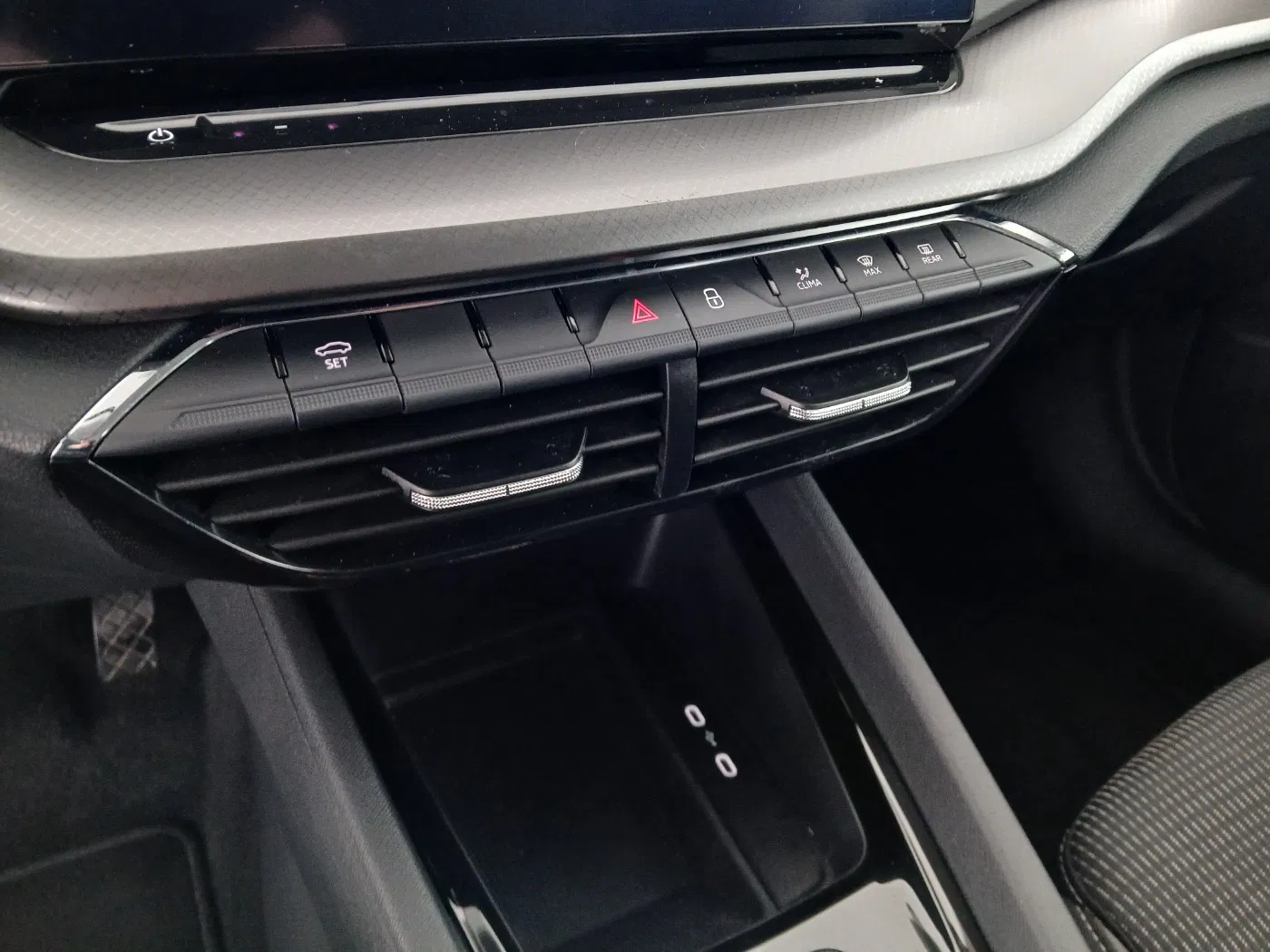 Skoda Octavia Combi 2.0 TDI Ambition | Bild 25 von 28