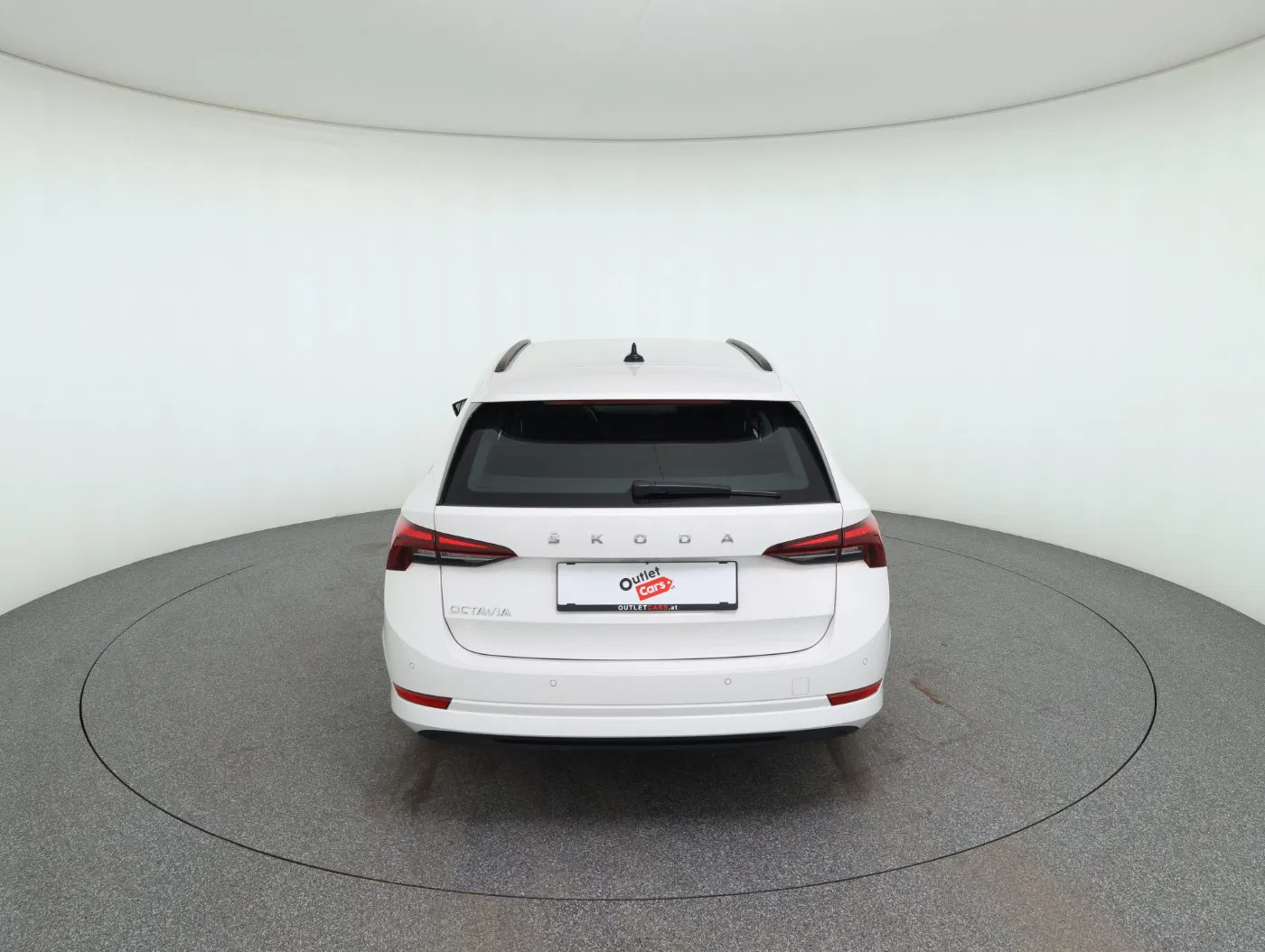 Skoda Octavia Combi 2.0 TDI Ambition | Bild 7 von 28