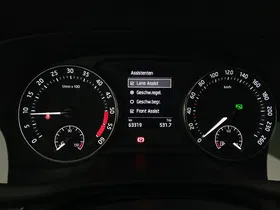 Skoda Octavia Combi 2.0 TDI Ambition | Thumbnail 16 von 28