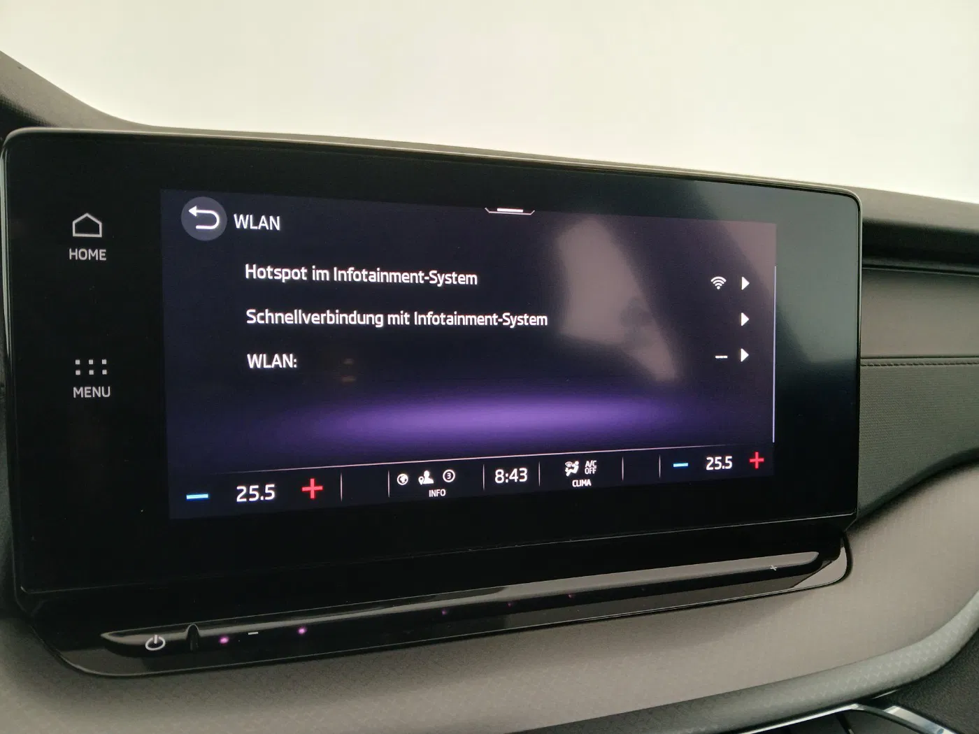 Skoda Octavia Combi 2.0 TDI Ambition | Bild 24 von 28