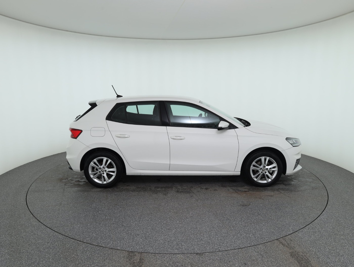 Skoda Fabia 1.0 TSI Selection | Bild 5 von 28