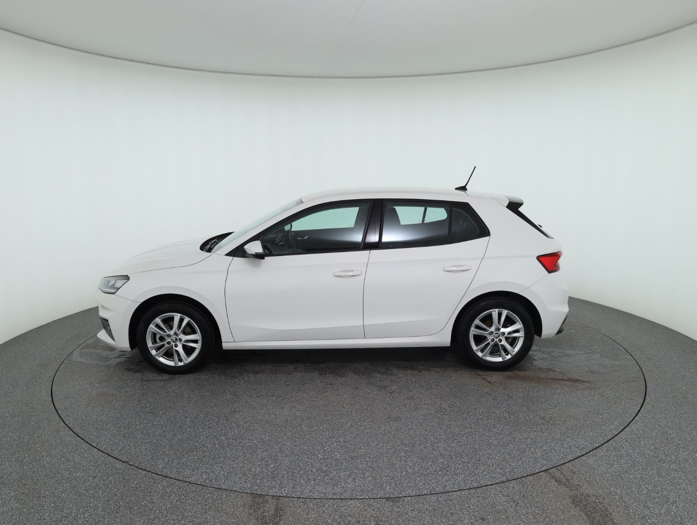 Skoda Fabia 1.0 TSI Selection | Bild 9 von 28